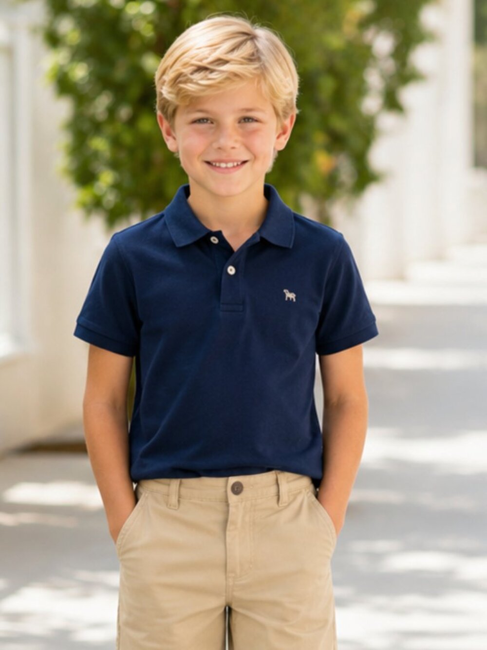 OshKosh - Boys Size 8 Khaki Shorts Adjustable Waist Casual Chino
